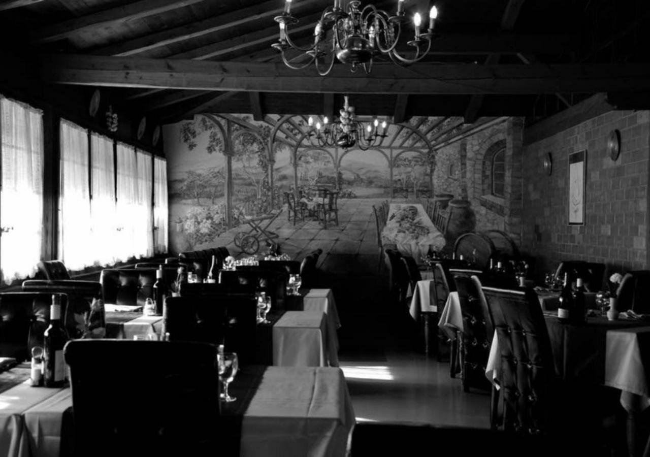 Motel Des Fleurs Servion Eksteriør bilde